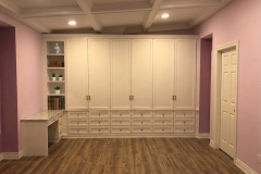 White-bedroom-built-in