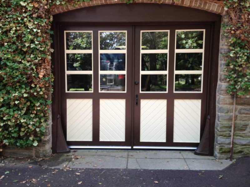 Villanova-barn-doors-scaled-e1784860695608
