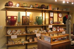display-shelves-gift-store