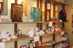 display-unit-gift-store