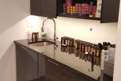 Hair-salon-storage