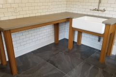 Oak-laundry-table